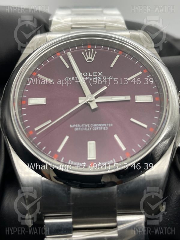 Товар Rolex Oyster Perpetual 39mm 114300 Rhodium Dial Фото 6 - Rolex Oyster Perpetual 39mm 114300 Rhodium Dial