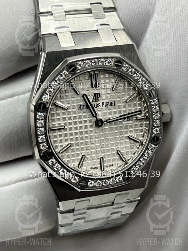 Товар Audemars Piguet Royal Oak 33mm 67651ST.ZZ.1261ST.01 Фото 3 - Audemars Piguet Royal Oak 33mm 67651ST.ZZ.1261ST.01