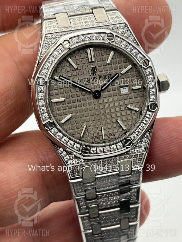 Товар Audemars Piguet Royal Oak 33mm 67652BC.ZZ.1262BC Фото 4 - Audemars Piguet Royal Oak 33mm 67652BC.ZZ.1262BC