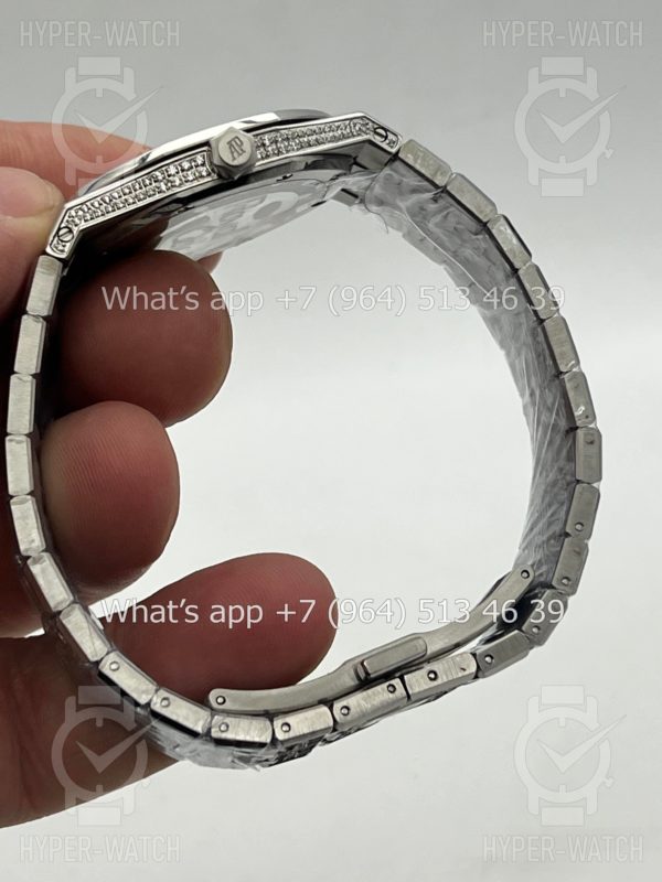 Товар Audemars Piguet Royal Oak 33mm 67652BC.ZZ.1262BC Фото 6 - Audemars Piguet Royal Oak 33mm 67652BC.ZZ.1262BC
