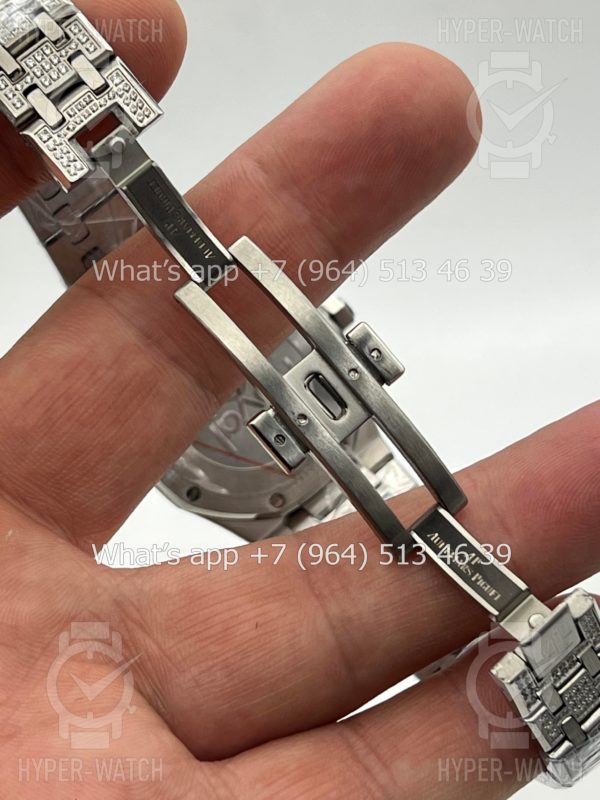 Товар Audemars Piguet Royal Oak 33mm 67652BC.ZZ.1262BC Фото 11 - Audemars Piguet Royal Oak 33mm 67652BC.ZZ.1262BC