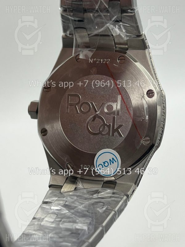 Товар Audemars Piguet Royal Oak 33mm 67652BC.ZZ.1262BC Фото 12 - Audemars Piguet Royal Oak 33mm 67652BC.ZZ.1262BC