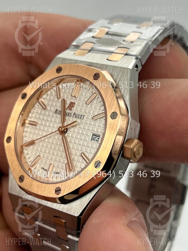 Товар Audemars Piguet Royal Oak 37mm 15550SR.OO.1356SR.02 Фото 6 - Audemars Piguet Royal Oak 37mm 15550SR.OO.1356SR.02