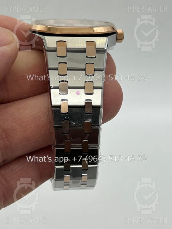 Товар Audemars Piguet Royal Oak 37mm 15550SR.OO.1356SR.02 Фото 8 - Audemars Piguet Royal Oak 37mm 15550SR.OO.1356SR.02