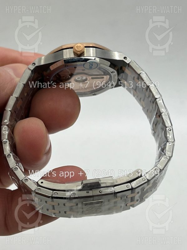 Товар Audemars Piguet Royal Oak 37mm 15550SR.OO.1356SR.02 Фото 10 - Audemars Piguet Royal Oak 37mm 15550SR.OO.1356SR.02