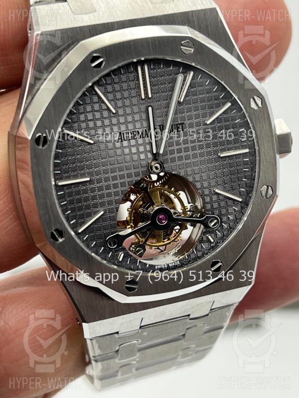 Товар Audemars Piguet Royal Oak Tourbillon 41mm 26510PT.OO.1220PT.01 Фото 4 - Audemars Piguet Royal Oak Tourbillon 41mm 26510PT.OO.1220PT.01