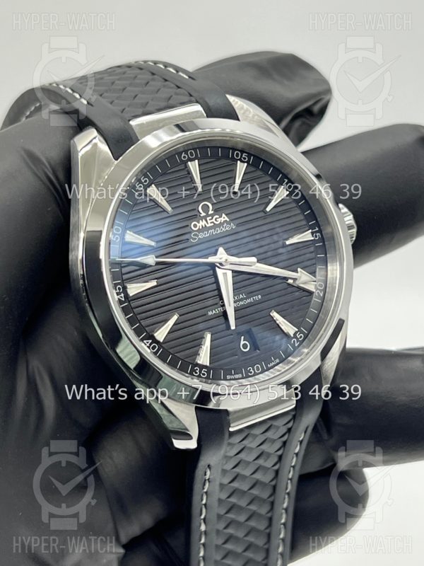 Фото 10 - Omega Seamaster Aqua Terra 150M 220.12.41.21.01.001