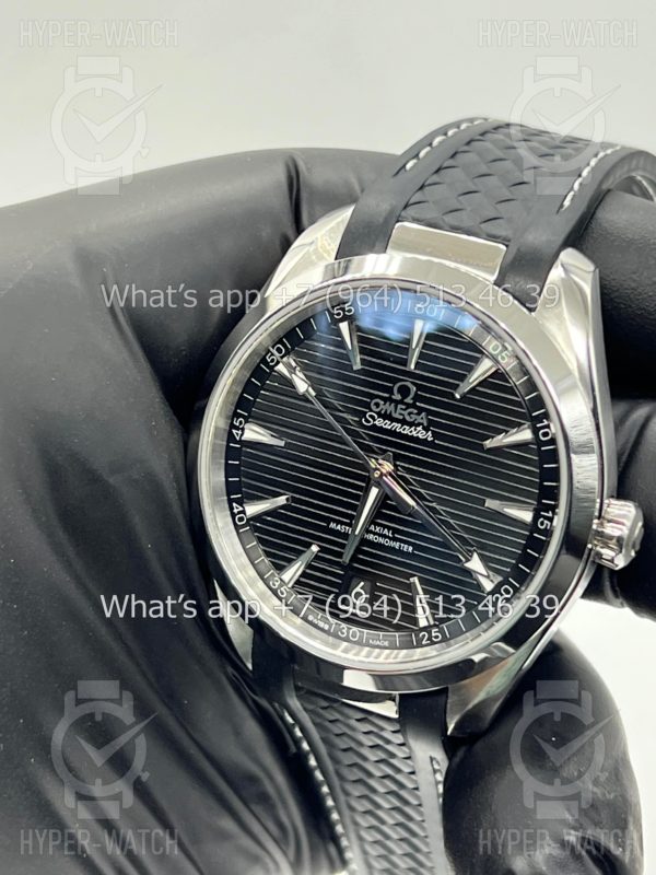 Фото 12 - Omega Seamaster Aqua Terra 150M 220.12.41.21.01.001