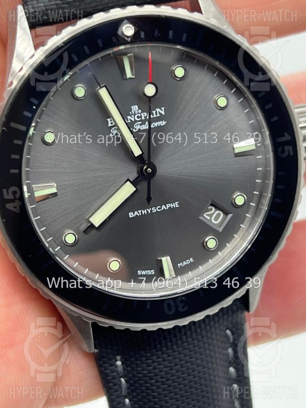 Товар Blancpain Fifty Fathoms Bathyscaphe 43mm 5000 1110 B52A Фото 3 - Blancpain Fifty Fathoms Bathyscaphe 43mm 5000 1110 B52A