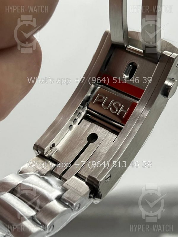 Фото 15 - Omega Seamaster Planet Ocean 600M 215.30.44.22.01.001