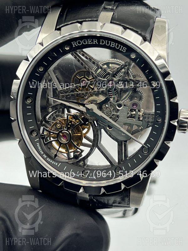 Товар Roger Dubuis Excalibur 45mm Flying Tourbillon RDDBEX0393 Фото 3 - Roger Dubuis Excalibur 45mm Flying Tourbillon RDDBEX0393