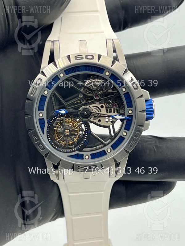 Товар Roger Dubuis Excalibur 45mm Flying Tourbillon White Blue Фото 10 - Roger Dubuis Excalibur 45mm Flying Tourbillon White Blue