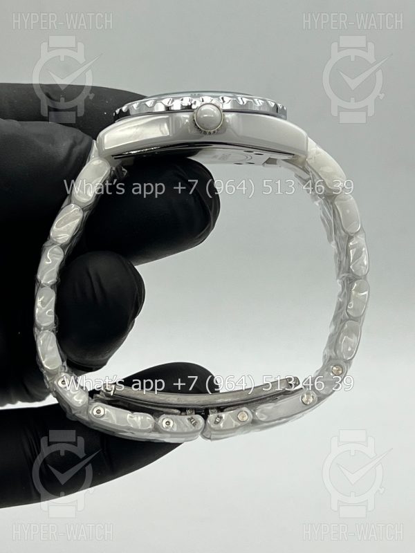 Товар Chanel J12 33mm Art 1658 Фото 9 - Chanel J12 33mm Art 1658
