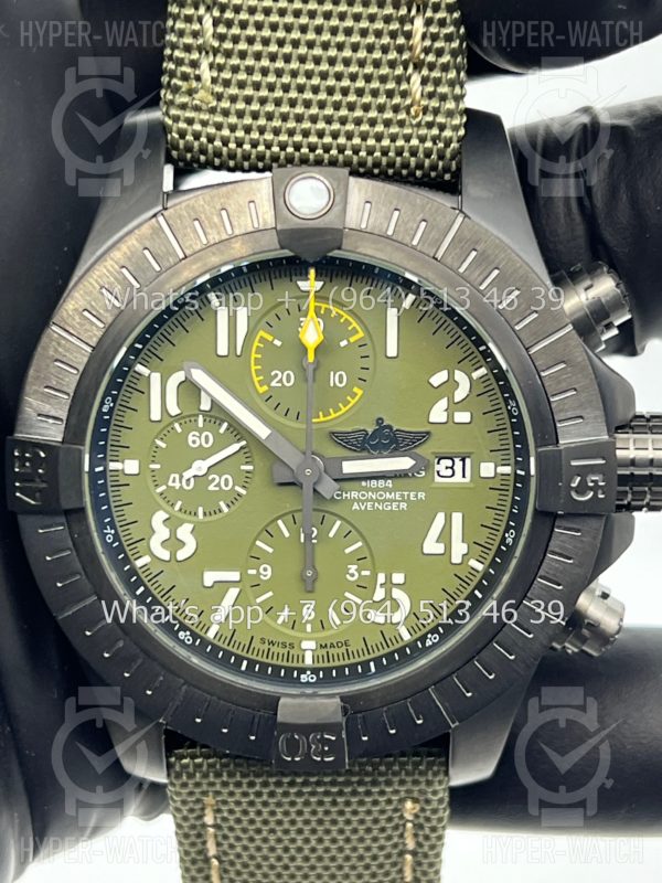 Фото 7 - Breitling Avenger V13317101L1X1