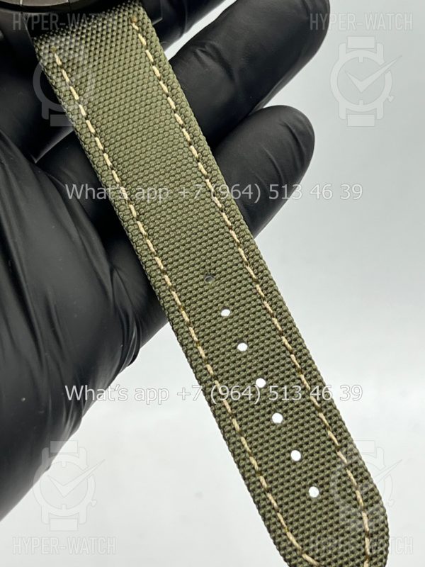 Фото 8 - Breitling Avenger V13317101L1X1