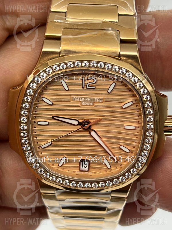 Товар Patek Philippe Nautilus 35mm 7118/1200R-010 Фото 7 - Patek Philippe Nautilus 35mm 7118/1200R-010