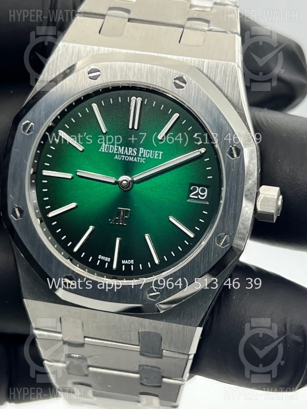 Товар Audemars Piguet Royal Oak Jumbo 39mm 15202PT.OO.1240PT.01 Фото 4 - Audemars Piguet Royal Oak Jumbo 39mm 15202PT.OO.1240PT.01