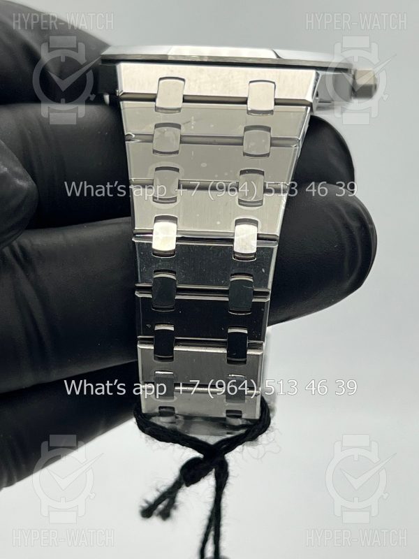 Товар Audemars Piguet Royal Oak Jumbo 39mm 15202PT.OO.1240PT.01 Фото 8 - Audemars Piguet Royal Oak Jumbo 39mm 15202PT.OO.1240PT.01