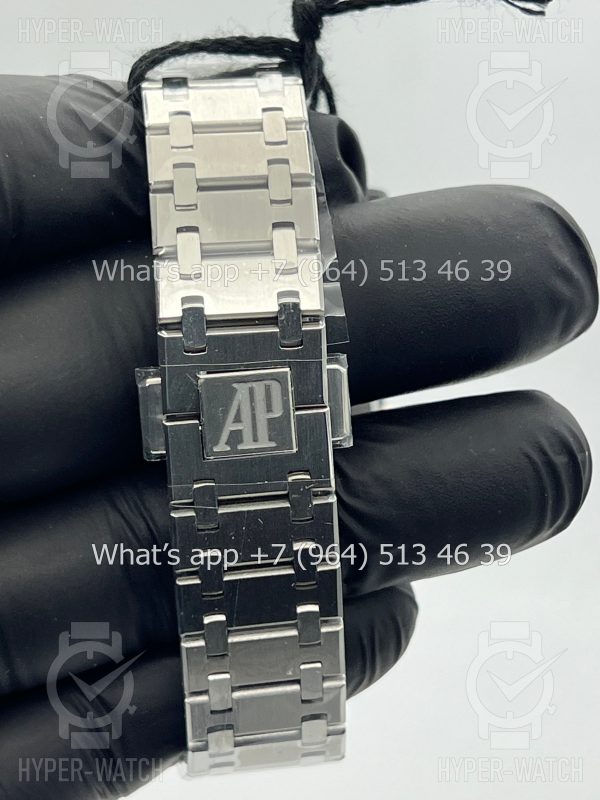 Товар Audemars Piguet Royal Oak Jumbo 39mm 15202PT.OO.1240PT.01 Фото 11 - Audemars Piguet Royal Oak Jumbo 39mm 15202PT.OO.1240PT.01