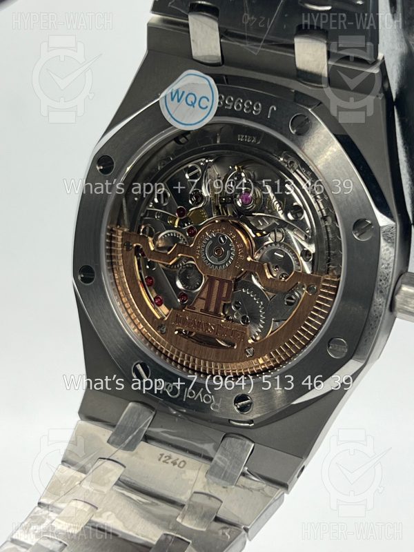 Товар Audemars Piguet Royal Oak Jumbo 39mm 15202PT.OO.1240PT.01 Фото 13 - Audemars Piguet Royal Oak Jumbo 39mm 15202PT.OO.1240PT.01