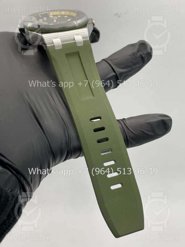 Товар Audemars Piguet Royal Oak Offshore Diver 15720ST.OO.A052CA.01 Фото 6 - Audemars Piguet Royal Oak Offshore Diver 15720ST.OO.A052CA.01