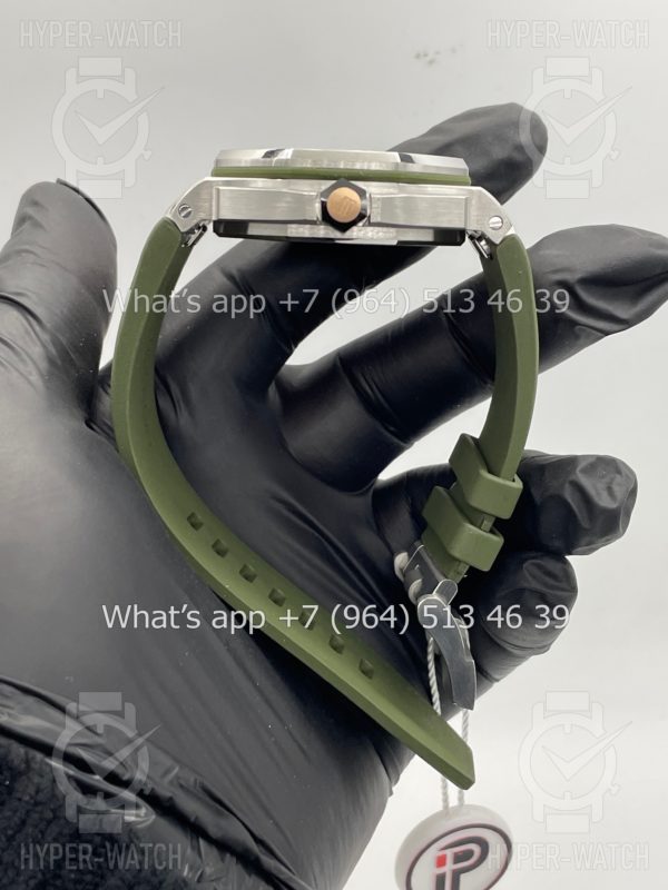 Товар Audemars Piguet Royal Oak Offshore Diver 15720ST.OO.A052CA.01 Фото 8 - Audemars Piguet Royal Oak Offshore Diver 15720ST.OO.A052CA.01