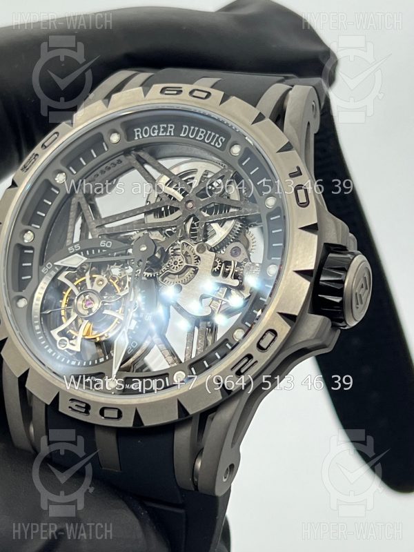 Фото 4 - Roger Dubuis Excalibur 45mm Flying Tourbillon RDDBEX0479