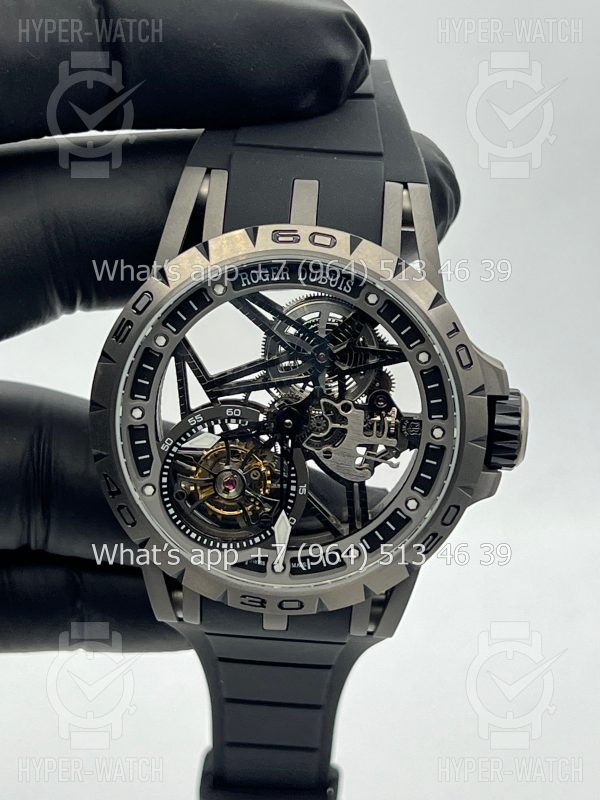 Фото 9 - Roger Dubuis Excalibur 45mm Flying Tourbillon RDDBEX0479