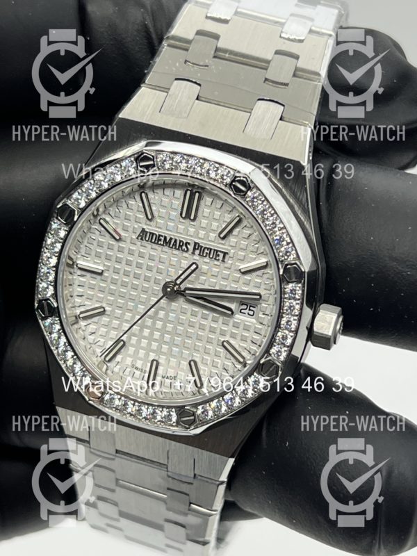 Фото 3 - Audemars Piguet Royal Oak 34mm 77350ST.ZZ.1261ST.01