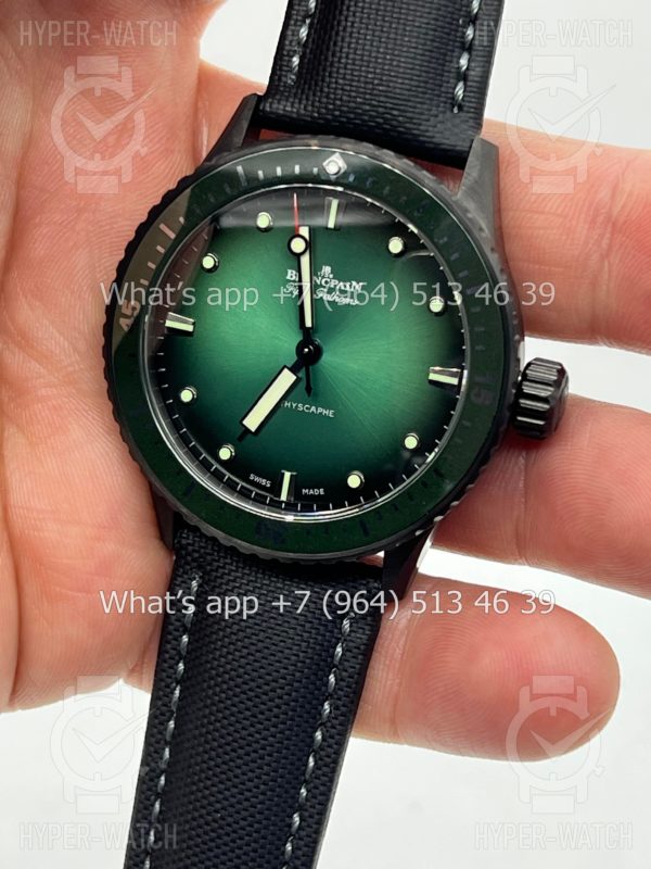 Товар Blancpain Fifty Fathoms Bathyscaphe 43mm 5005 0153 Фото 6 - Blancpain Fifty Fathoms Bathyscaphe 43mm 5005 0153