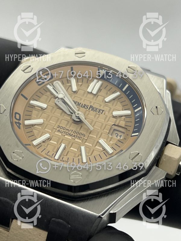 Товар Audemars Piguet Royal Oak Offshore Diver 15710ST.OO.A085CA.01 Фото 8 - Audemars Piguet Royal Oak Offshore Diver 15710ST.OO.A085CA.01