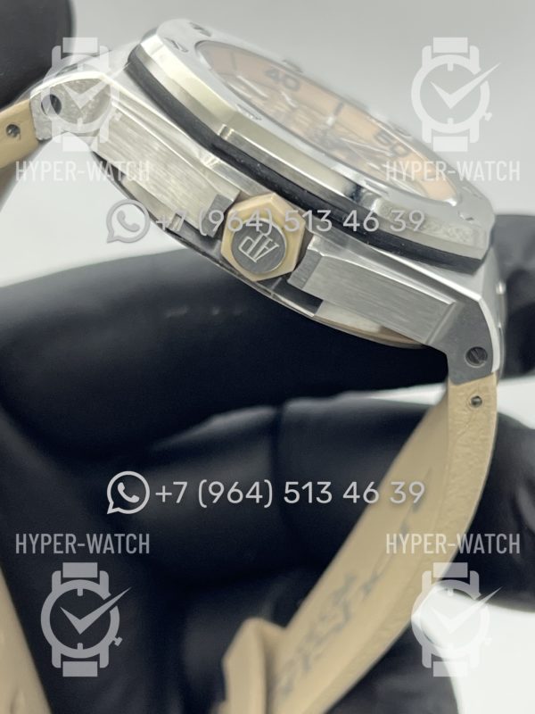 Товар Audemars Piguet Royal Oak Offshore Diver 15710ST.OO.A085CA.01 Фото 13 - Audemars Piguet Royal Oak Offshore Diver 15710ST.OO.A085CA.01