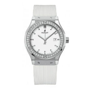 Фото 47 - Hublot Classic Fusion 33mm Art 3585