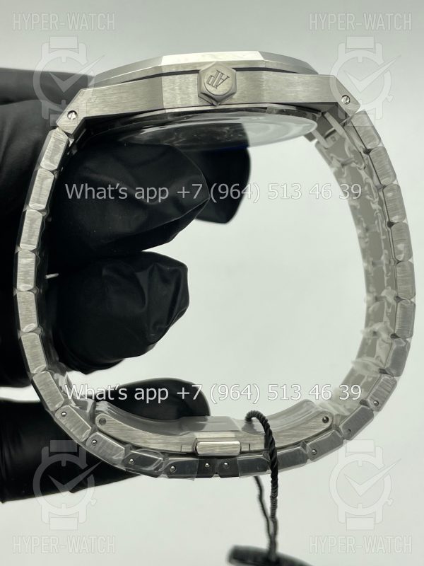 Товар Audemars Piguet Royal Oak 41mm 15510ST.OO.1320ST.04 50th Anniversary Steel Фото 11 - Audemars Piguet Royal Oak 41mm 15510ST.OO.1320ST.04 50th Anniversary Steel