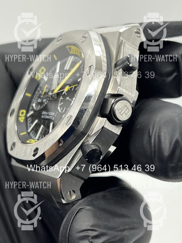 Фото 9 - Audemars Piguet Royal Oak Offshore Diver Chronograph 15706AU