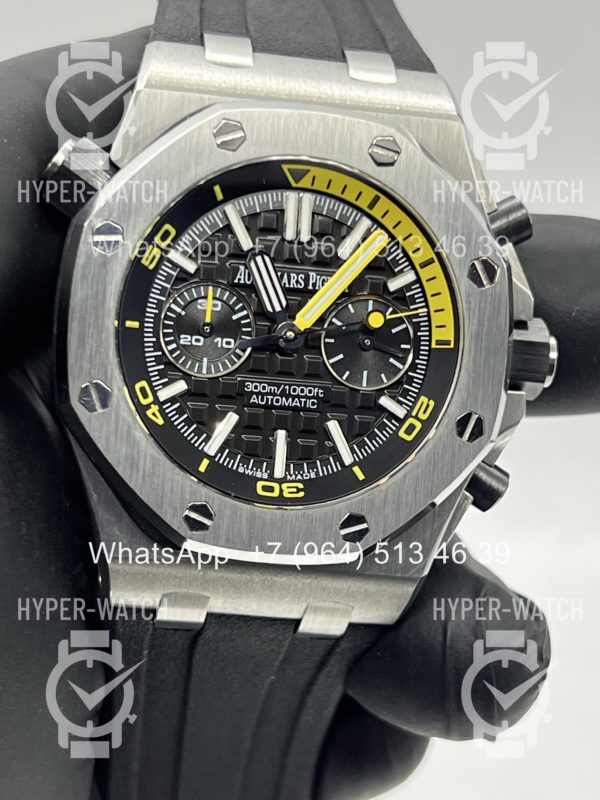 Фото 12 - Audemars Piguet Royal Oak Offshore Diver Chronograph 15706AU