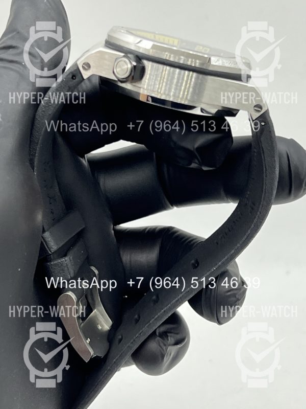 Фото 16 - Audemars Piguet Royal Oak Offshore Diver Chronograph 15706AU