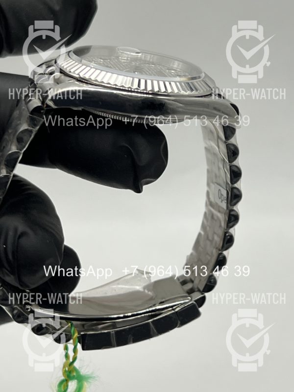 Фото 18 - Rolex DateJust 41mm 116300 Diamond
