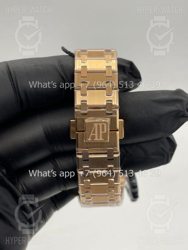 Товар Audemars Piguet Royal Oak Jumbo 39mm 16202O.OO.1240OR.01 Фото 9 - Audemars Piguet Royal Oak Jumbo 39mm 16202O.OO.1240OR.01