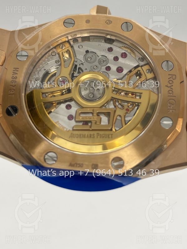 Товар Audemars Piguet Royal Oak Jumbo 39mm 16202O.OO.1240OR.01 Фото 12 - Audemars Piguet Royal Oak Jumbo 39mm 16202O.OO.1240OR.01