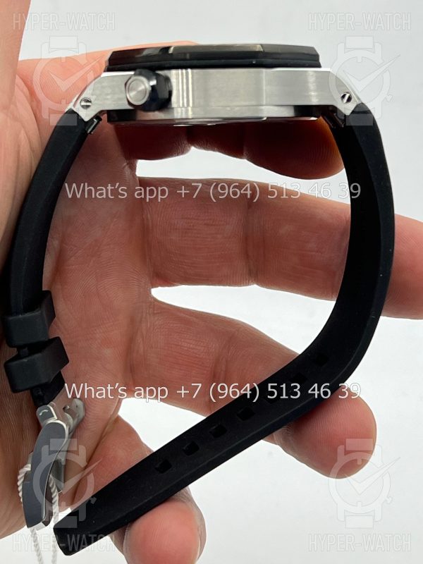 Товар Audemars Piguet Royal Oak Offshore Diver 15720CN.OO.A002CA.01 Фото 8 - Audemars Piguet Royal Oak Offshore Diver 15720CN.OO.A002CA.01