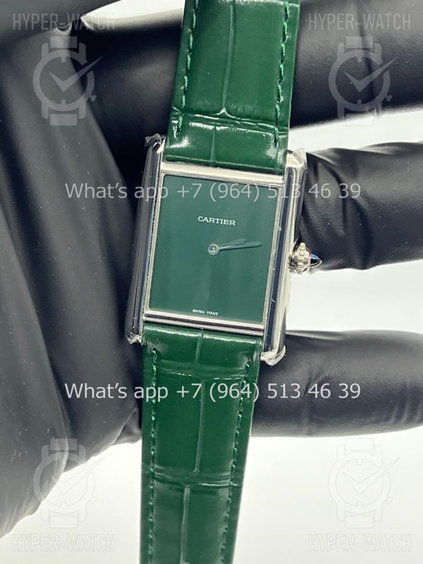 Товар Cartier Tank 25,5 WSTA0056 Фото 8 - Cartier Tank 25,5 WSTA0056