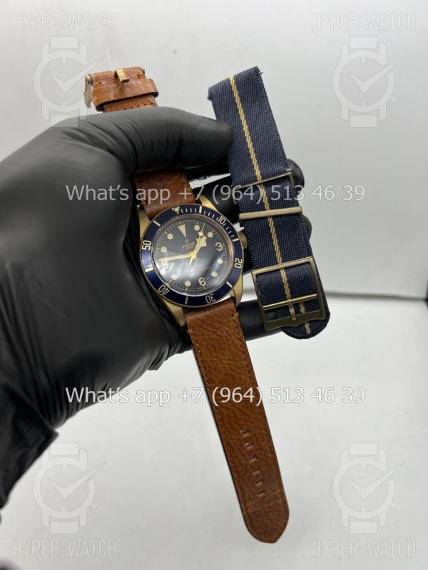 Товар Tudor Heritage Black Bay Blue Bucherer 8 Фото 18 - Tudor Heritage Black Bay Blue Bucherer 8