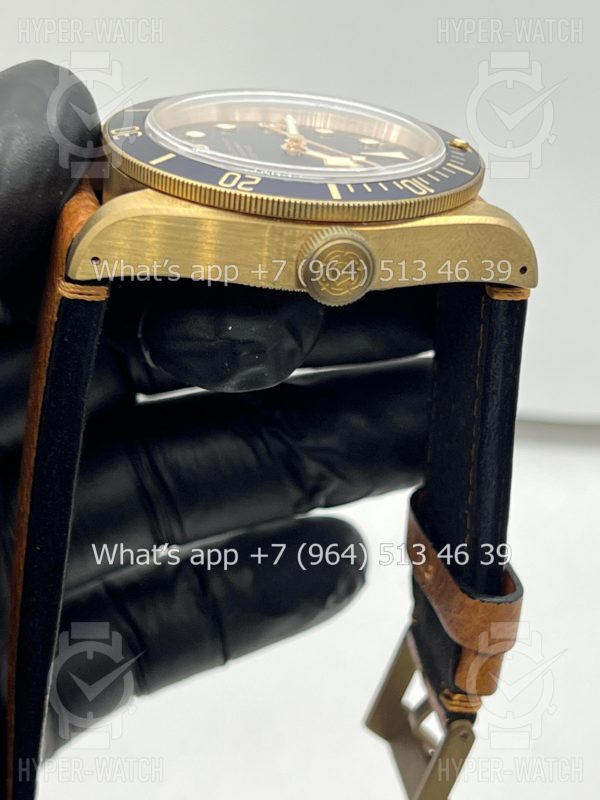 Товар Tudor Heritage Black Bay Blue Bucherer 8 Фото 15 - Tudor Heritage Black Bay Blue Bucherer 8