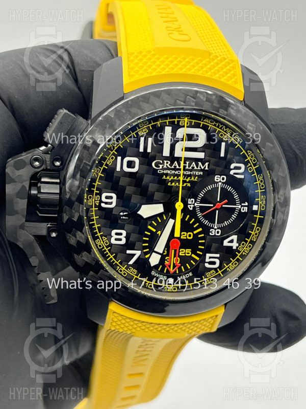 Товар Graham Chronofighter Superlight Yellow 2CCBK.B15A.K103K Фото 6 - Graham Chronofighter Superlight Yellow 2CCBK.B15A.K103K