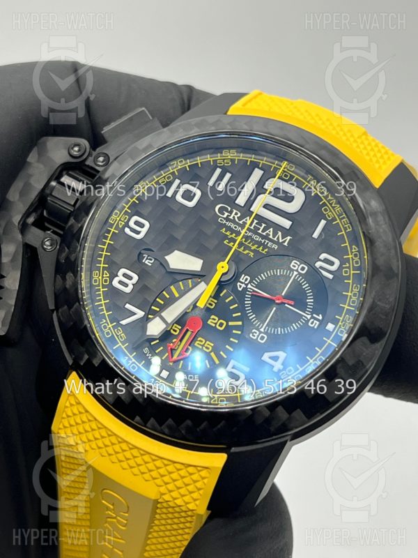 Товар Graham Chronofighter Superlight Yellow 2CCBK.B15A.K103K Фото 7 - Graham Chronofighter Superlight Yellow 2CCBK.B15A.K103K
