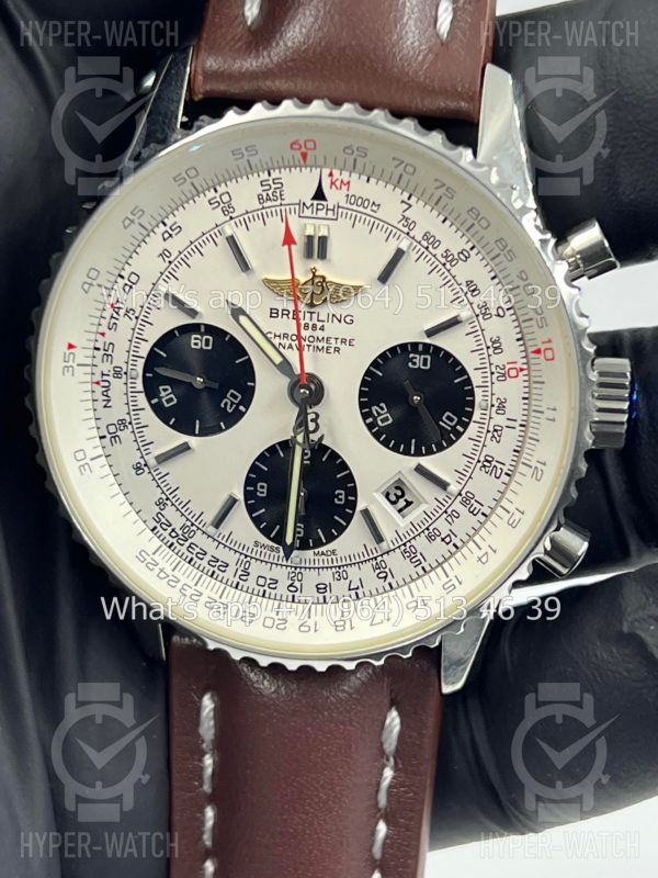 Фото 2 - Breitling Navitimer 43mm AB0121211G1P1