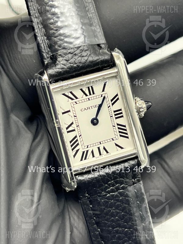 Фото 8 - Cartier Tank 25,5 WSTA0042
