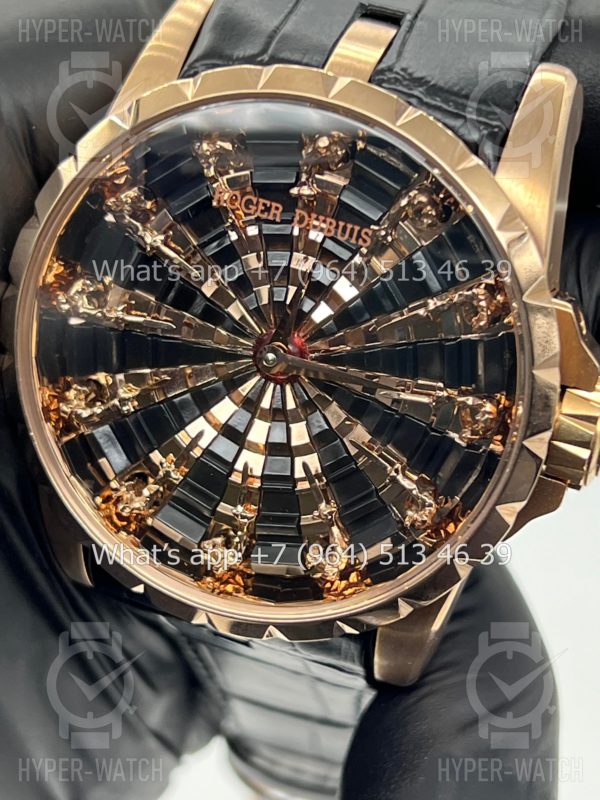 Фото 3 - Roger Dubuis Excalibur 45mm Knights Of The Round Table Gold