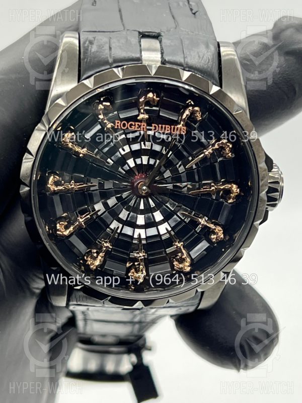 Фото 10 - Roger Dubuis Excalibur 45mm Knights Of The Round Table Black